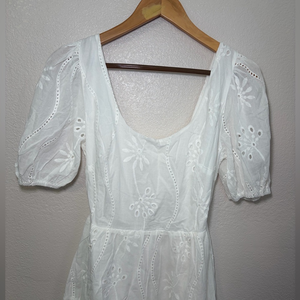 NWT Indikah Tied Back A-Line White Eyelet Mini Dress Large Boho Party Event - Picture 4 of 14